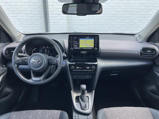 Toyota YARIS Cross 1.5 Hybrid Executive | CarPlay | Navi | Camera | ACC | LED | DAB+ | 18 inch