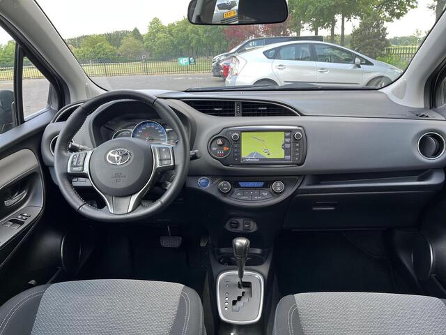 Toyota YARIS 1.5 Hybrid Trend | Fietsendragerbeugel | Navigatie | Licht metalen velgen |
