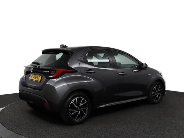 Toyota YARIS 1.5 Hybrid Dynamic | Lichtmetalen Velgen | Automaat | Adaptieve Cruise Control | Camera | 10 jaar garantie! |
