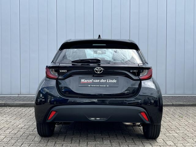 Toyota YARIS 1.5 Hybrid 115 Active Limited Parkeersensoren Stoel Stuurverwarming Carplay Android Auto