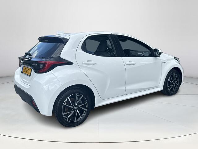 Toyota YARIS 1.5 Hybrid Dynamic | 06-10141018 Voor meer informatie