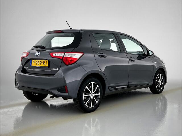 Toyota YARIS 1.5 Hybrid Dynamic | 1e Eigenaar | Stoelverwarming | Camera | Climate Control | Cruise Control |