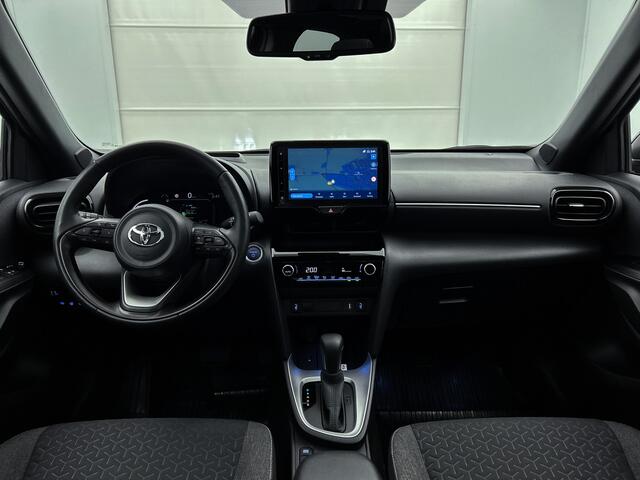 Toyota YARIS Cross 1.5 Hybrid Dynamic Limited | Navi | Lichtmetalen Velgen | Metaallak |