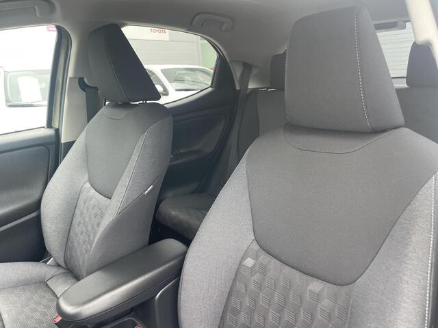 Toyota YARIS 1.5 Hybrid 115 First Edition