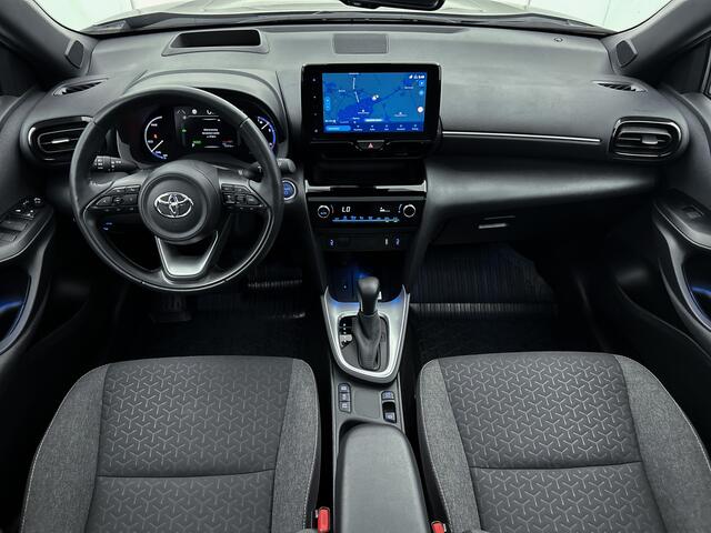 Toyota YARIS Cross 1.5 Hybrid Dynamic | Panoramisch dak | Navi Bluetooth | stoelverwarming | 17"LM velgen | elec achterklep|