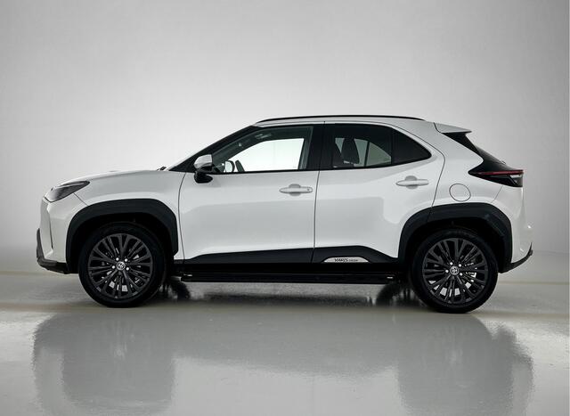 Toyota YARIS Cross 1.5 Hybrid Adventure AWD | All Wheel Drive | Trekhaak | Leder | Stoelverwarming | Blindspot | HUD | JBL |