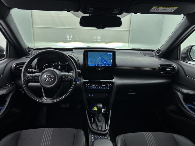 Toyota YARIS Cross 1.5 Hybrid Adventure AWD | All Wheel Drive | Trekhaak | Leder | Stoelverwarming | Blindspot | HUD | JBL |