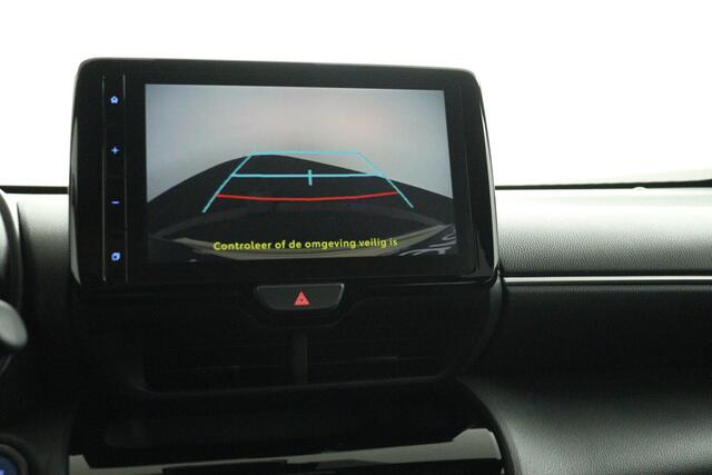 Toyota YARIS Cross 1.5 Hybrid Dynamic Limited | Apple Carplay/Android Auto | Parkeersensoren | Stoel/Stuurverwarming | Navigatie | Adaptieve Cruise-Control |