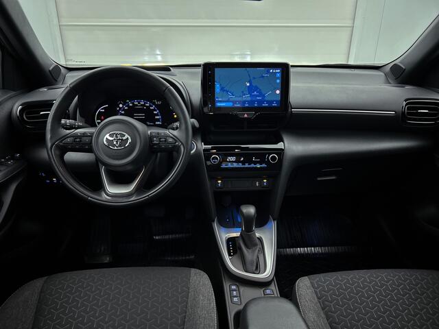 Toyota YARIS Cross dynamic