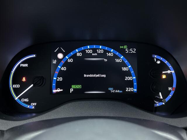 Toyota YARIS Cross dynamic