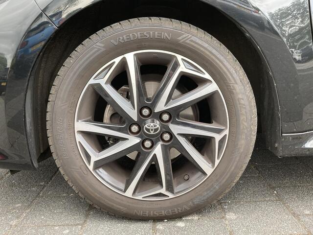 Toyota YARIS 1.5 VVT-i First Edition | 5 drs.| Zeer compleet uitgerust | Lage km stand!