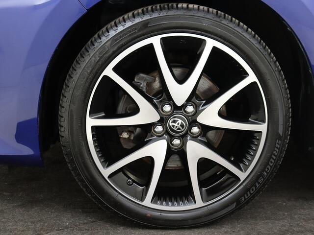 Toyota YARIS 1.5 Hybrid Executive Limited | Headup | Parkeersensoren V+A | Blind Spot | Keyless entry+start