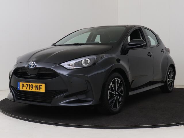 Toyota YARIS 1.5 Hybrid Active Trekhaak | LM velgen | Cruise Control