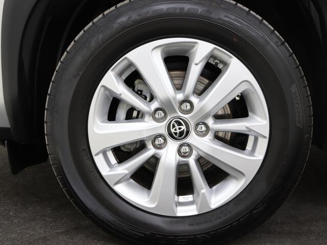 Toyota YARIS Cross 1.5 Hybrid Active Camera | LM velgen | Privacy Glass | Metallic
