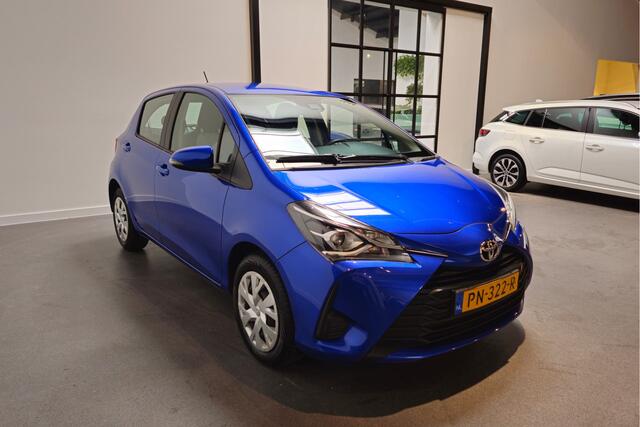 Toyota YARIS 1.5 VVT-i Aspiration - Navi - Achteruitrijcamera