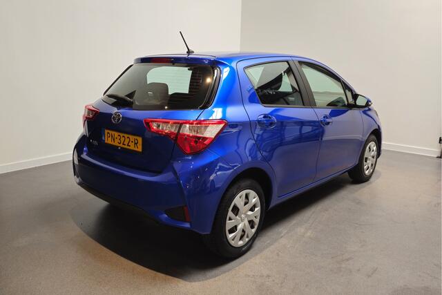 Toyota YARIS 1.5 VVT-i Aspiration - Navi - Achteruitrijcamera