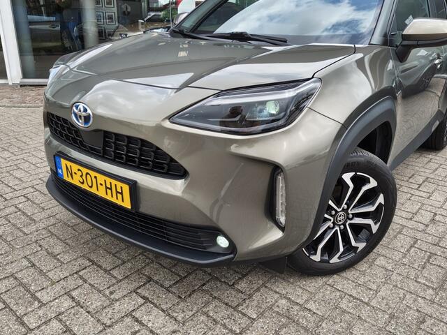 Toyota YARIS 1.5 Hybrid First Edition | Navi | Keyless Start & Entry | Androi