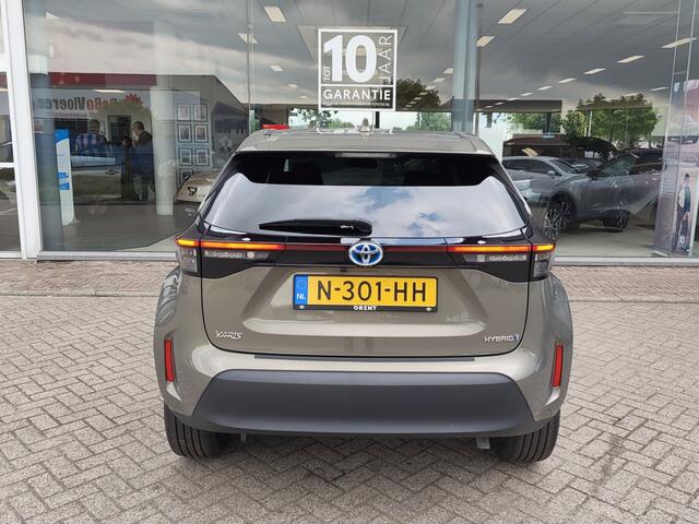 Toyota YARIS 1.5 Hybrid First Edition | Navi | Keyless Start & Entry | Androi