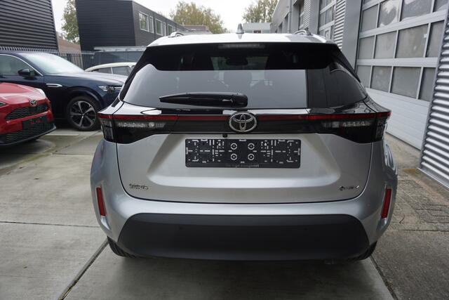Toyota YARIS Cross 1.5 Hybrid 130 Executive |Navi|Carplay|PDC V+A|Stoel en stuurverwarming|Elektrische a.klep|