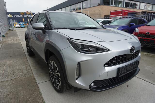 Toyota YARIS Cross 1.5 Hybrid 130 Executive |Navi|Carplay|PDC V+A|Stoel en stuurverwarming|Elektrische a.klep|