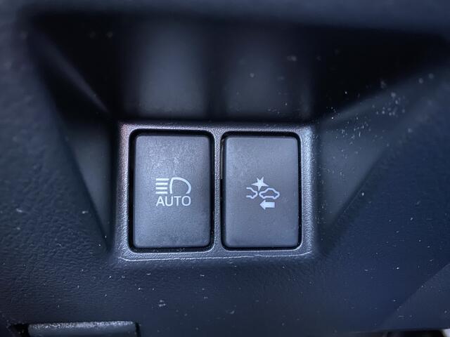 Toyota YARIS 1.5 Hybrid Trend