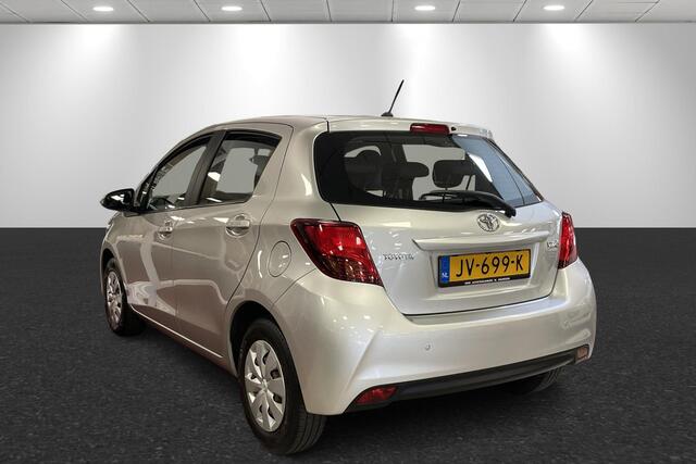 Toyota YARIS 1.3 VVT-i Now