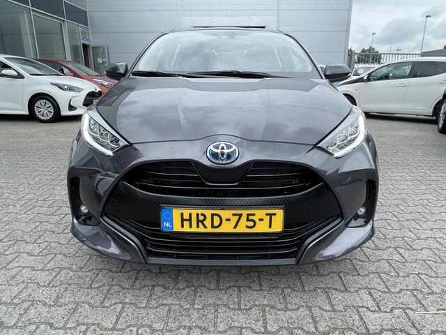 Toyota YARIS 1.5 Hybrid Dynamic Parkeersensoren