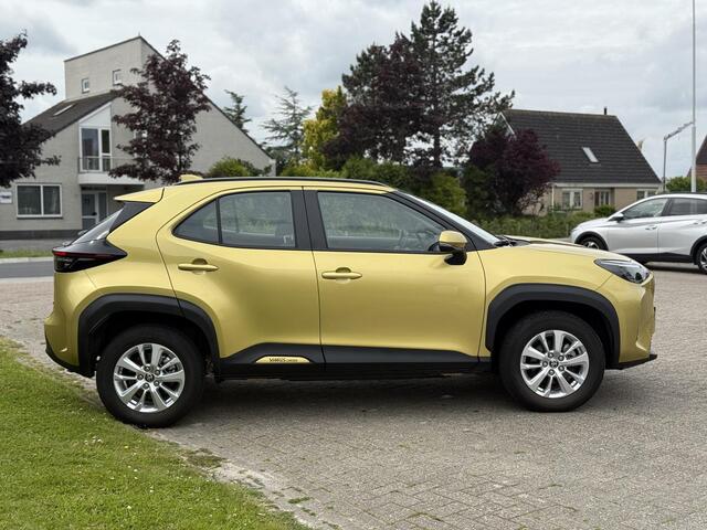 Toyota YARIS Cross 1.5 Hybrid Active plus HUD | Elektr. klep | Stoel-, stuur- & voorruitverwarming