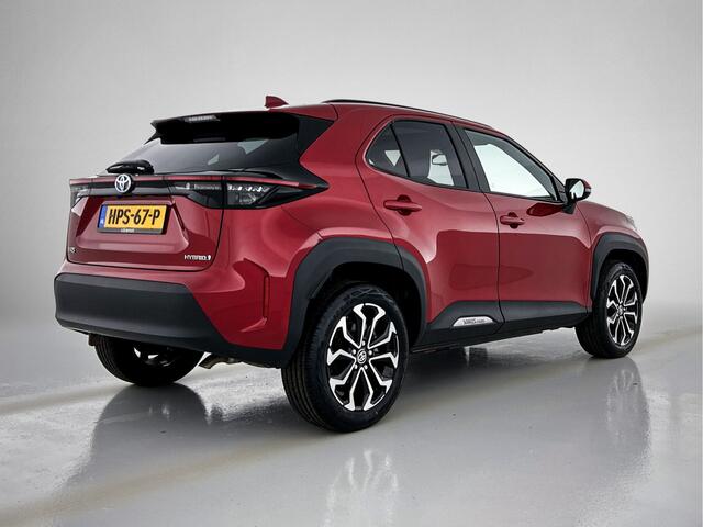 Toyota YARIS Cross 1.5 Hybrid Dynamic Plus Limited | Panoramadak | Verwarmd Stuurwiel | Elektrische kofferklep |