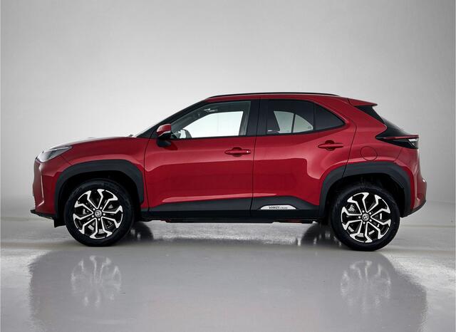 Toyota YARIS Cross 1.5 Hybrid Dynamic Plus Limited | Panoramadak | Verwarmd Stuurwiel | Elektrische kofferklep |