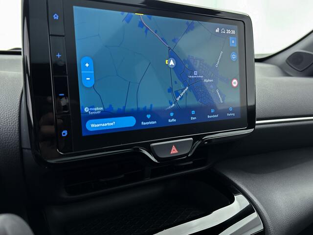 Toyota YARIS Cross 1.5 Hybrid Dynamic Plus Limited | Panoramadak | Verwarmd Stuurwiel | Elektrische kofferklep |