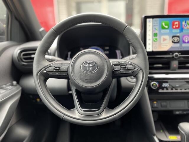 Toyota YARIS 1.5 Hybrid 130 Dynamic | Comfort Pack | Sensoren v/a | Stoelverw