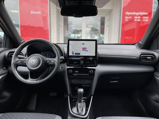 Toyota YARIS 1.5 Hybrid 130 Dynamic | Comfort Pack | Sensoren v/a | Stoelverw