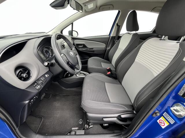 Toyota YARIS 1.5 Hybrid Aspiration Automaat / Achteruitrijcamera / Navigatie full map / Cruise- en Climate Control / Bluetooth / Radio /