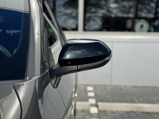 Toyota YARIS 1.5 Hybrid Style Edition Head-up display, Lederen bekleding, Stoel + Stuur verwarmd, , All-in Rijklaarprijs