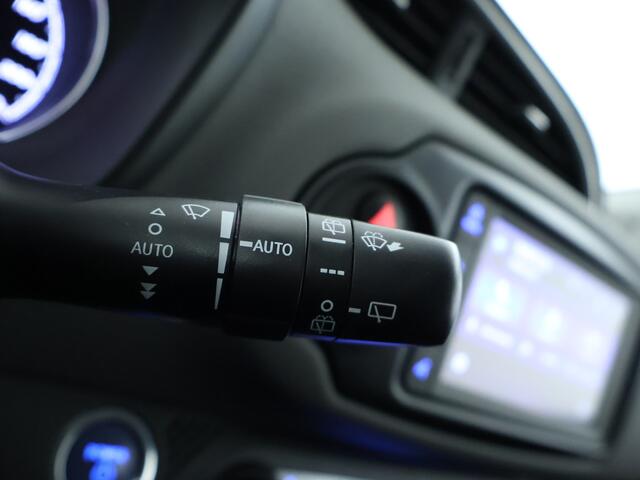 Toyota YARIS 1.5 Hybrid Dynamic | Apple Carplay/Android Auto