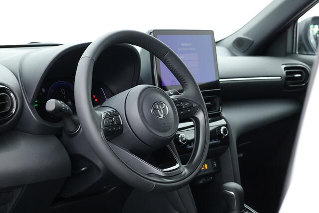 Toyota YARIS Cross 1.5 Hybrid 130pk Teamplayer | Winter pack | Safety pack | Navi | Adapt. Cruise | Camera | Keyless