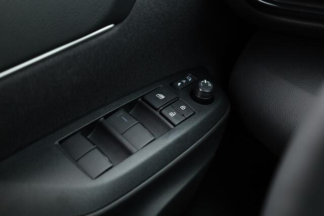 Toyota YARIS Cross 1.5 Hybrid 130pk Teamplayer | Winter pack | Safety pack | Navi | Adapt. Cruise | Camera | Keyless