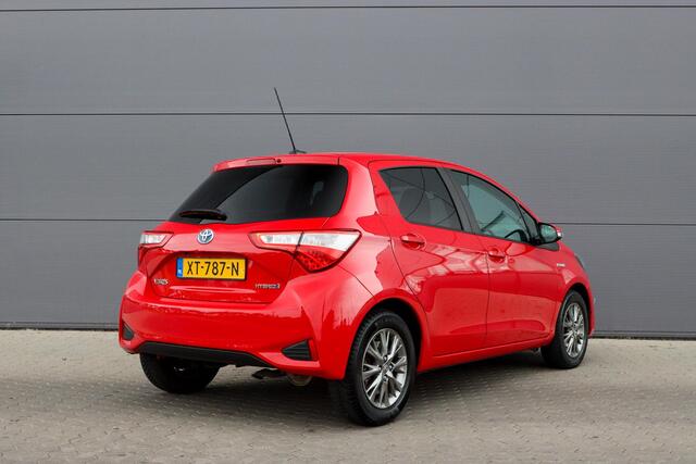 Toyota YARIS 1.5 Hybrid Dynamic | Navigatie | Rijklaarprijs - incl.garantie