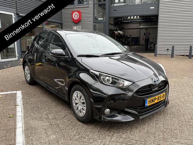 Toyota YARIS 1.5 Hybrid Active | Adaptief Cruise Control | Apple CarPlay & Android Auto | Achteruitrij Camera |