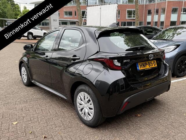Toyota YARIS 1.5 Hybrid Active | Adaptief Cruise Control | Apple CarPlay & Android Auto | Achteruitrij Camera |