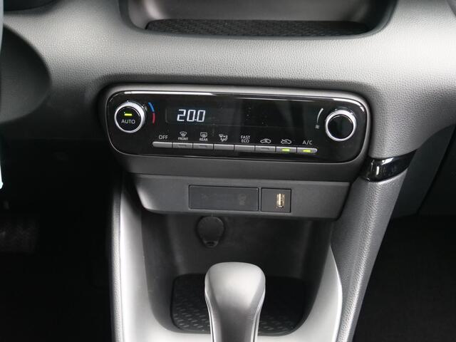 Toyota YARIS 1.5 Hybrid Active Apple CarPlay / Camera / Adap. Cruise
