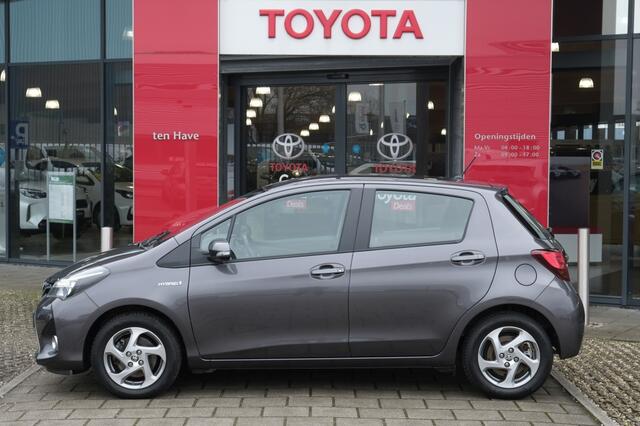 Toyota YARIS 1.5 Hybrid 100PK Trend Automaat | Parkeerhulpcamera | 15" lichtm