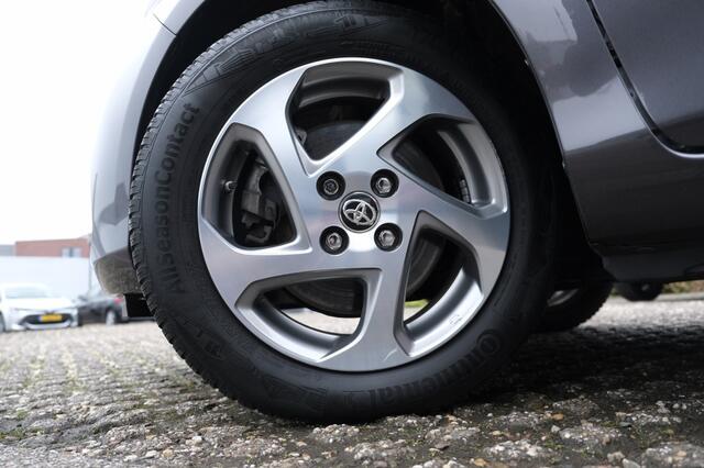 Toyota YARIS 1.5 Hybrid 100PK Trend Automaat | Parkeerhulpcamera | 15" lichtm