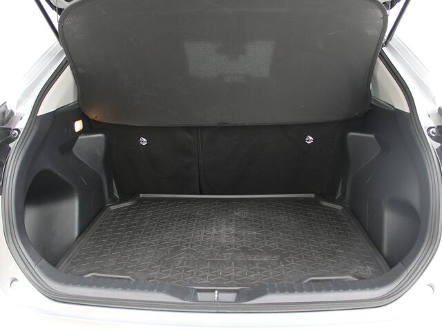 Toyota YARIS Cross 1.5 Hybrid Active | Navigatie | Parkeersensoren voor en achter |