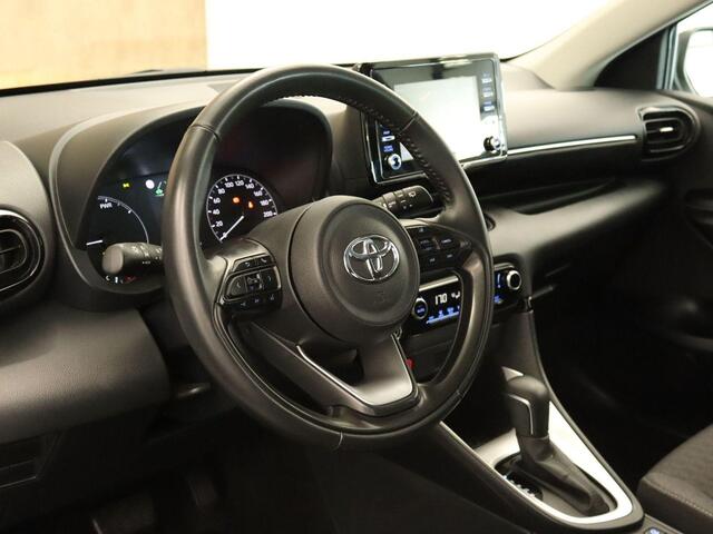 Toyota YARIS 1.5 Hybrid Active - ORIGINEEL NEDERLANDSE AUTO - AFNEEMBARE TREKHAAK - CRUISE CONTROL ADAPTIEF - APPLE CARPLAY/ANDROID AUTO - CLIMATE CONTROL - LEDEREN STUURWIEL - MULTIFUNCTIONEEL STUURWIEL