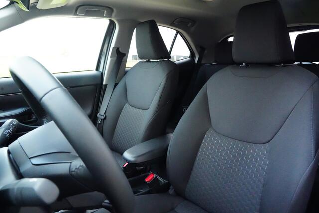 Toyota YARIS Cross 1.5 Hybrid 115 Active 115pk Stoelverwarming/Camera/Trekhaak