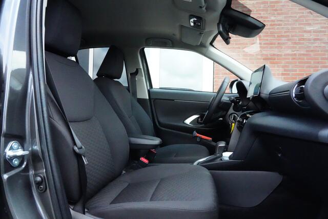 Toyota YARIS Cross 1.5 Hybrid 115 Active 115pk Stoelverwarming/Camera/Trekhaak