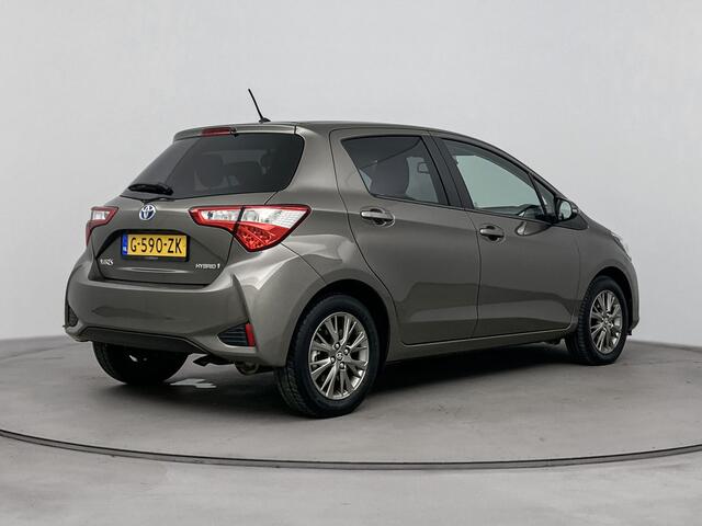 Toyota YARIS 1.5 Hybrid Dynamic | NL-Auto | Apple Carplay -/ Android Auto | Binnen 6-06
