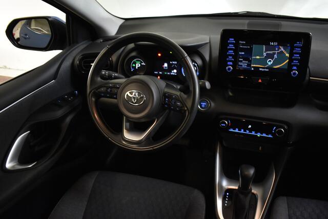 Toyota YARIS 1.5 HYBRID BUSINESS PLUS CAMERA/NAVI/TREKHAAK